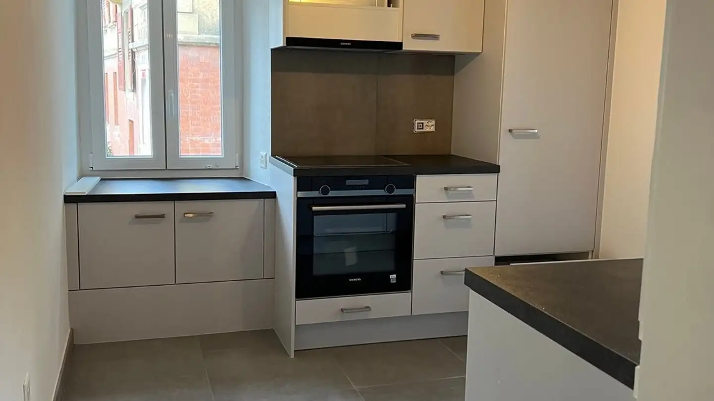 Apartment for rent - Rue De La Place 2, 3965 Chippis - Photo 2