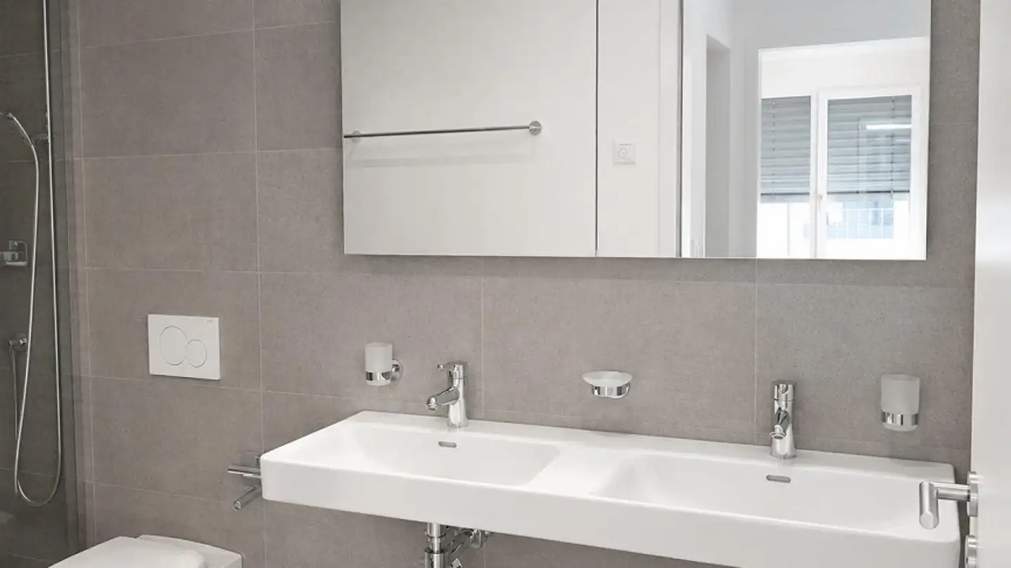 Appartement à louer - Gassa Sutò 3, 7013 Domat/Ems - Photo 3