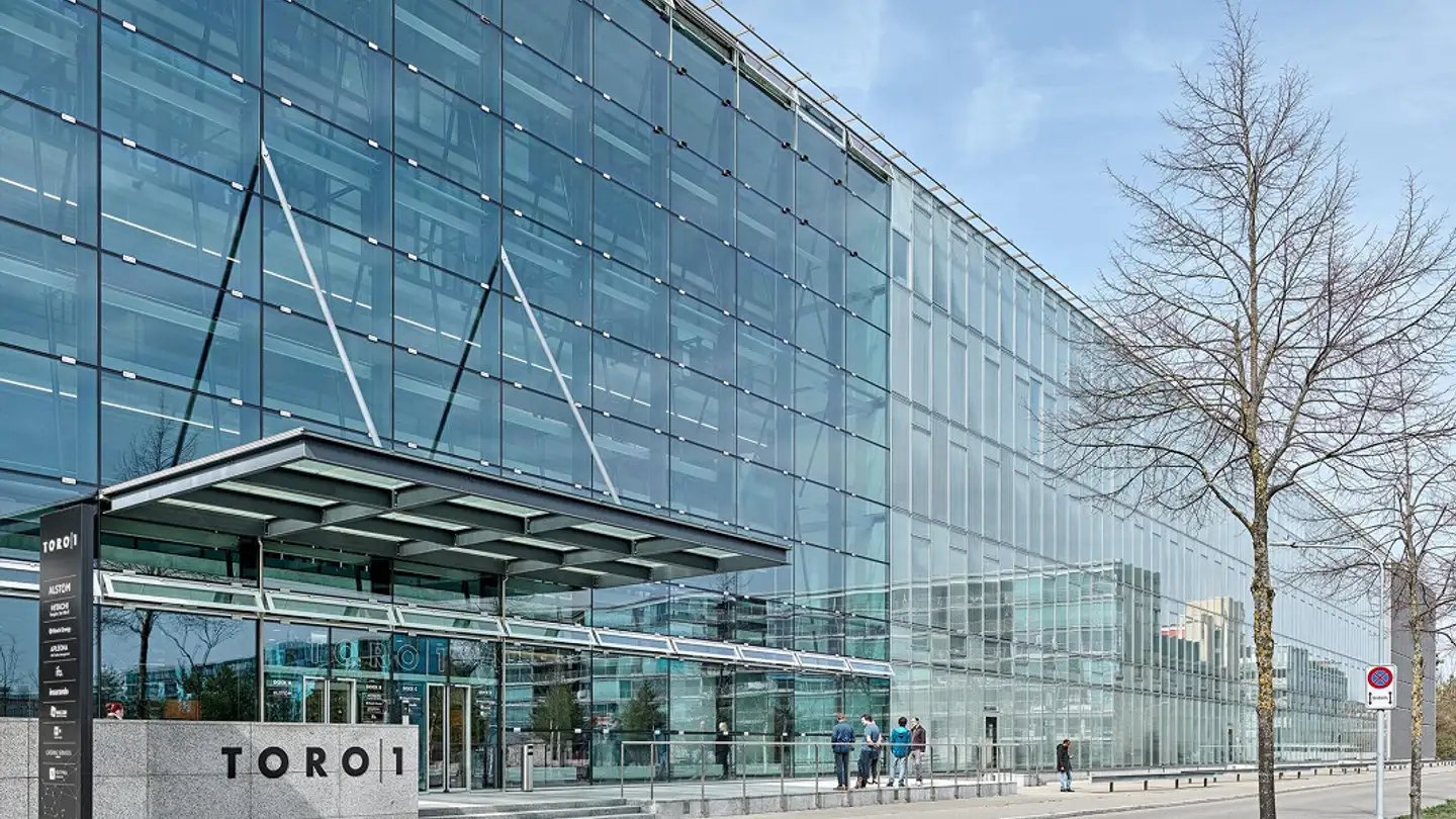 Einzelgarage mieten - Brown-Boveri-Strasse 5, 8050 Zürich