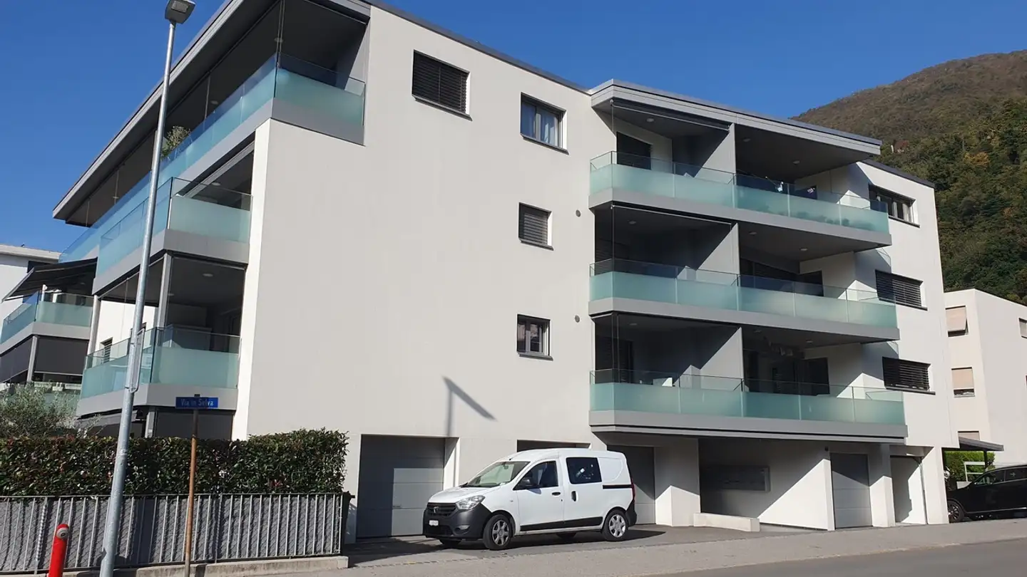 Parcheggio esterno in affitto - Via In Selva 17, 6600 Locarno - Photo 3