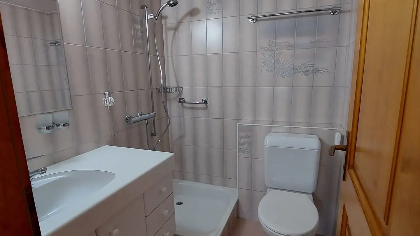 Wohnung mieten - Route Des Bois, 1784 Wallenried - Foto 4