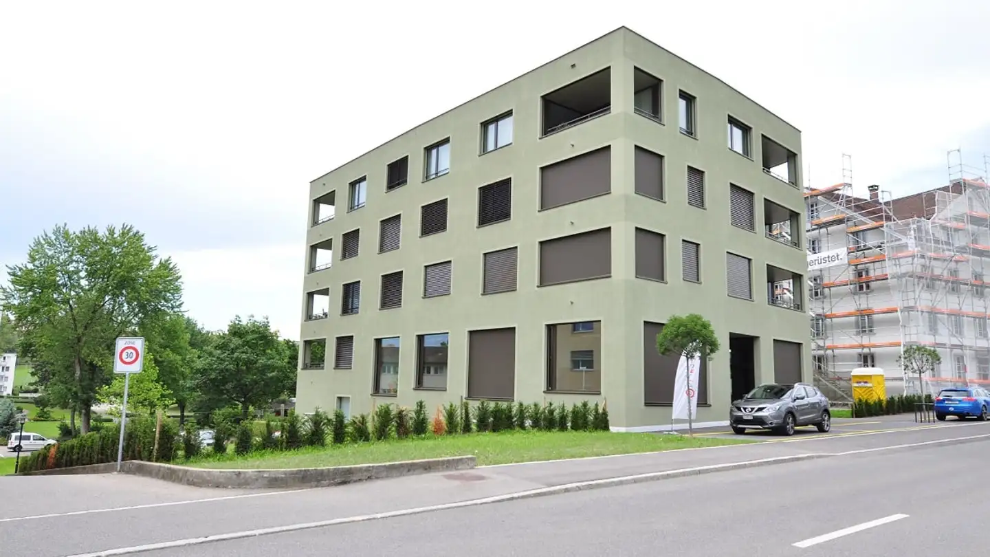 Mischgenutztes Gebäude mieten - Zugerstrasse 14, 6312 Steinhausen