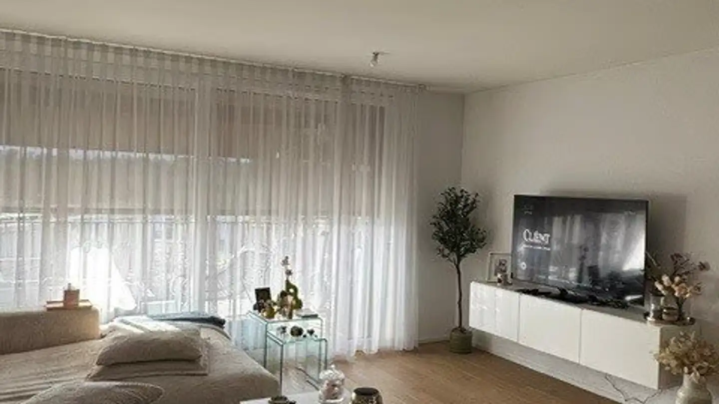 Apartment for rent - Place De La Bourse Aux Fleurs, 1022 Chavannes-près-Renens - Photo 4