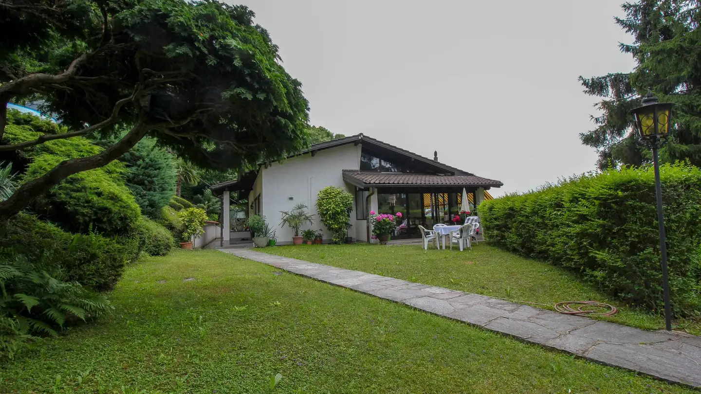 Einfamilienhaus kaufen - 6913 Carabbia