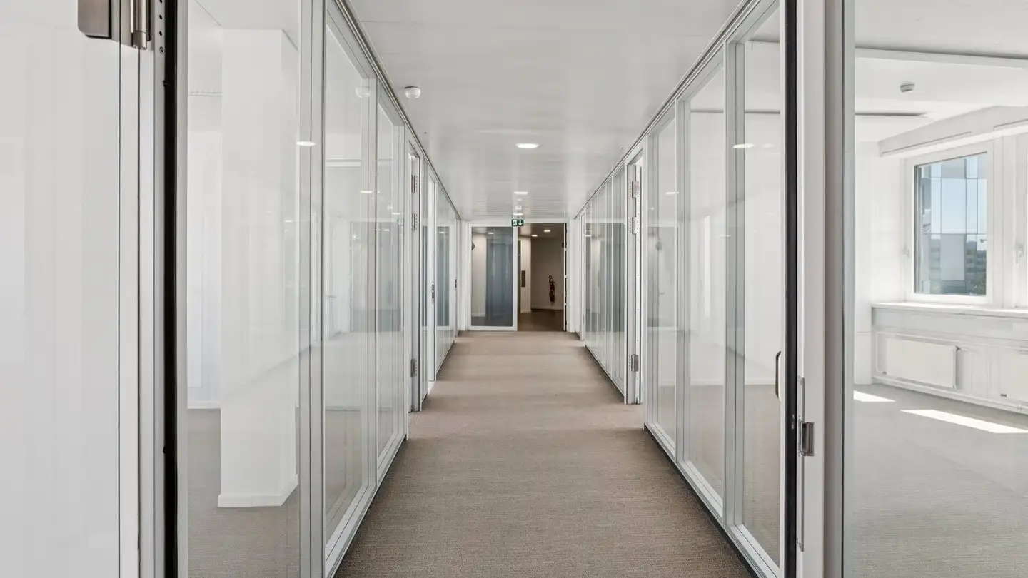 Spazio ufficio in affitto - Bahnstrasse 24, 8603 Schwerzenbach - Foto 2