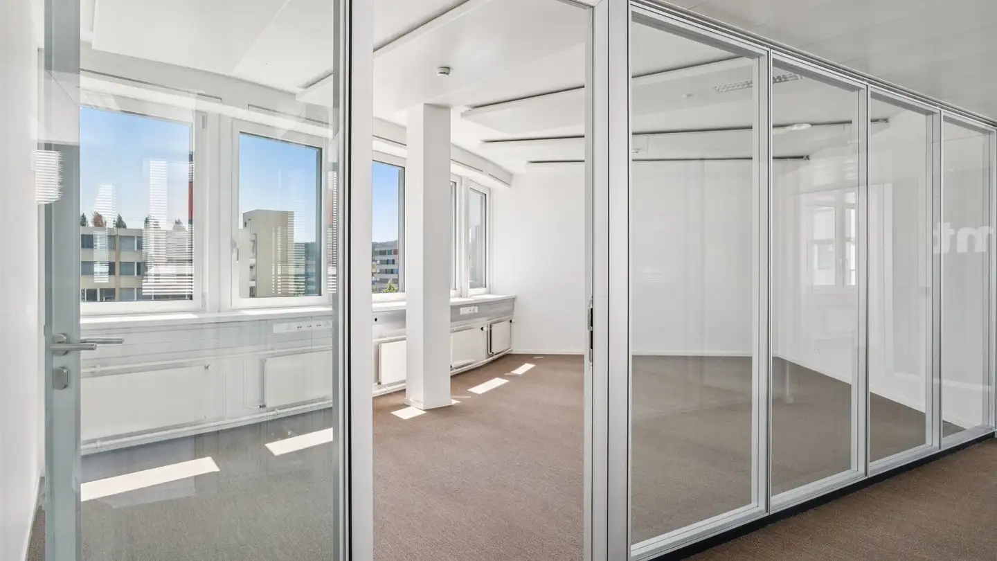 Spazio ufficio in affitto - Bahnstrasse 24, 8603 Schwerzenbach - Foto 4