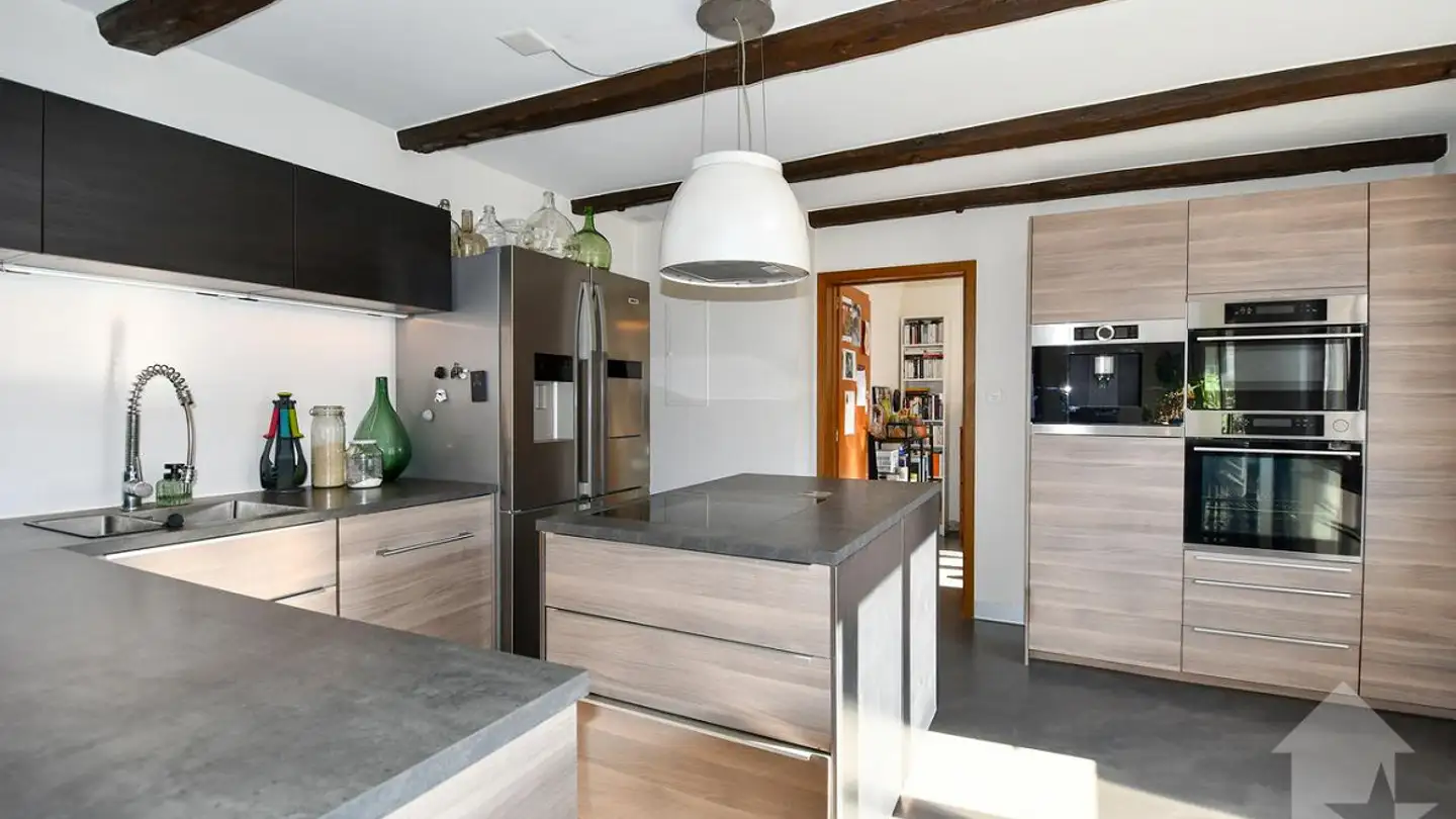 Apartment for sale - 1926 Fully