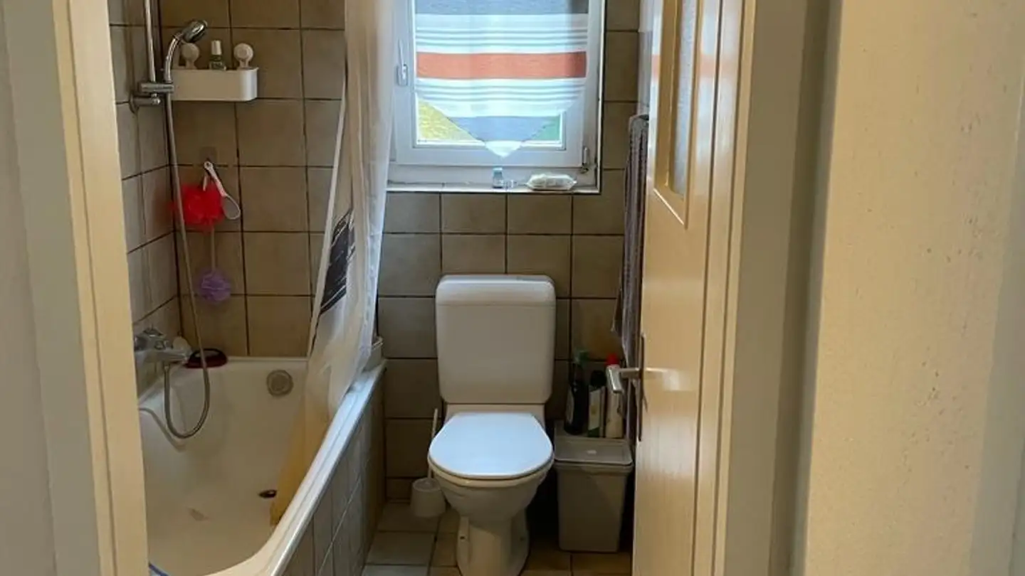 Wohnung mieten - Badenerstrasse 79, 8952 Schlieren - Foto 2