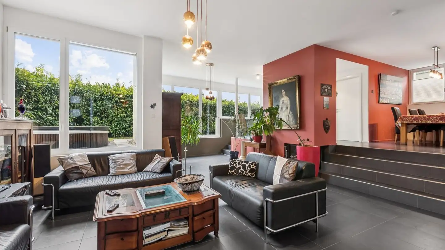 Casa singola in vendita - 3238 Gals - Foto 2