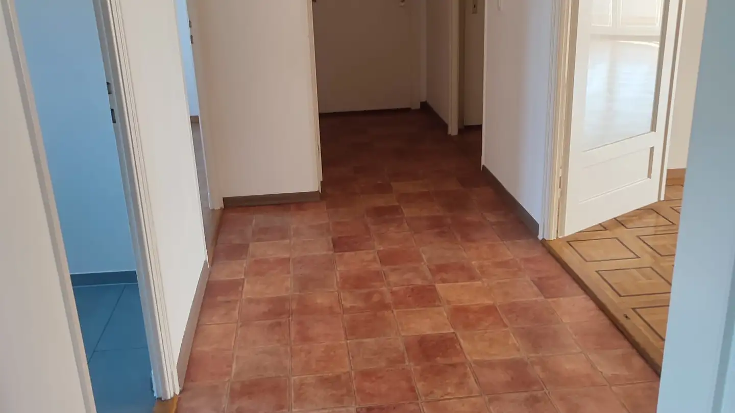 Appartement à louer - Chemin De La Roche 22, 1020 Renens VD - Photo 2