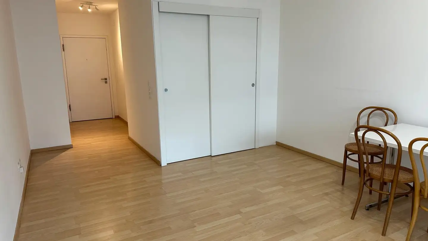Apartment for rent - Viale Alessandro Volta 16, 6830 Chiasso - Photo 3