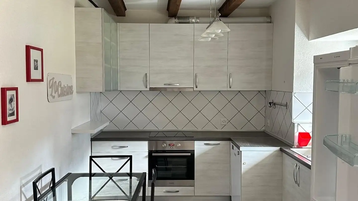 Apartment for rent - 1922 Salvan