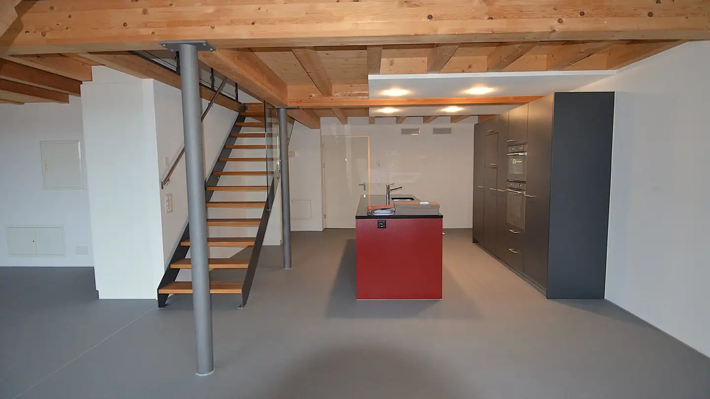 Dachgeschosswohnung mieten - Oberdorfstrasse 4, 3427 Utzenstorf
