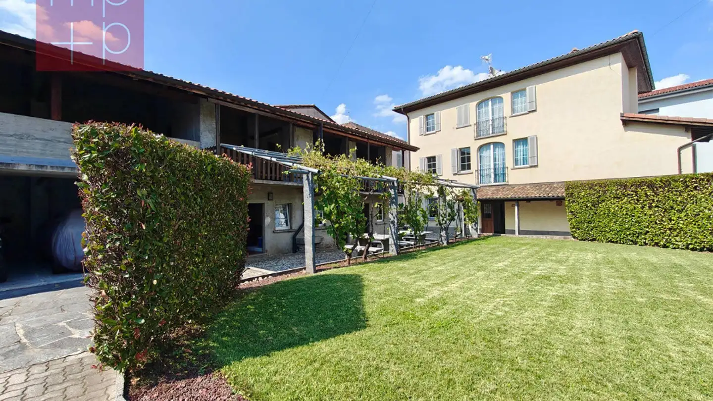 Maison individuelle à vendre - 6852 Genestrerio