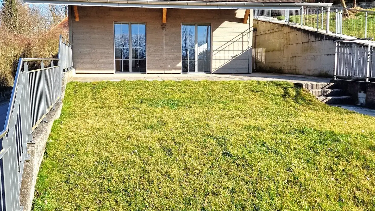 Single house for rent - Grissachstrasse 46, 1797 Münchenwiler - Photo 2