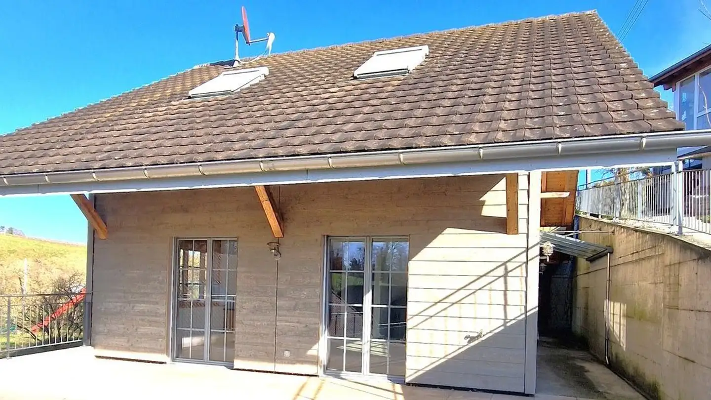 Single house for rent - Grissachstrasse 46, 1797 Münchenwiler - Photo 3