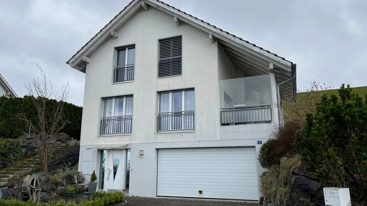 Maison individuelle à louer - Sonnenhaldenstrasse 17, 9243 Jonschwil