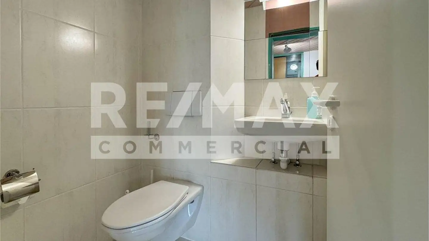 Office space for sale - Seewenweg 5, 4153 Reinach BL - Photo 4