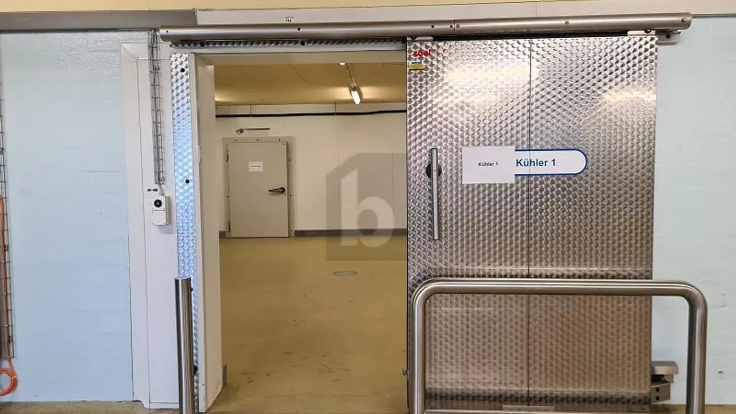 Storage space for rent - 6024 Hildisrieden
