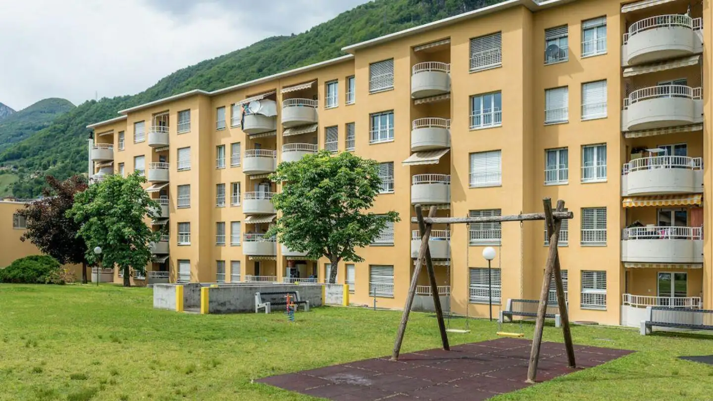 Apartment for rent - Via Nosette, 6595 Riazzino - Photo 2