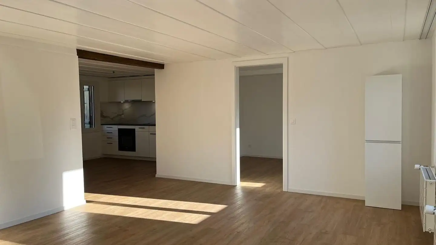 Apartment for rent - Crêt-Des-Fleurs / Blumenrain 19, 2503 Biel/Bienne - Photo 3