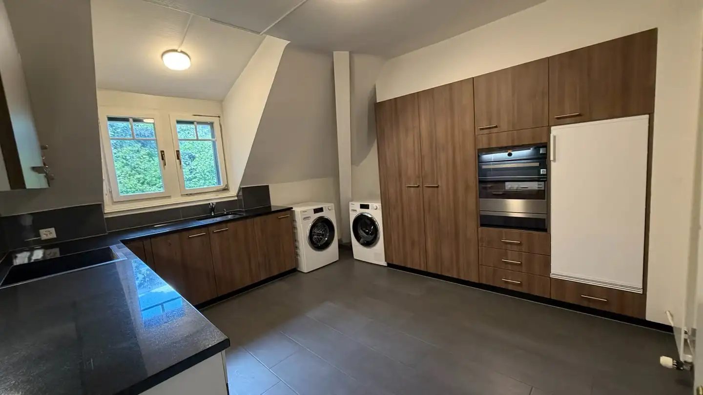 Apartment for rent - Avenue Jean-Gambach 9, 1700 Fribourg - Photo 4