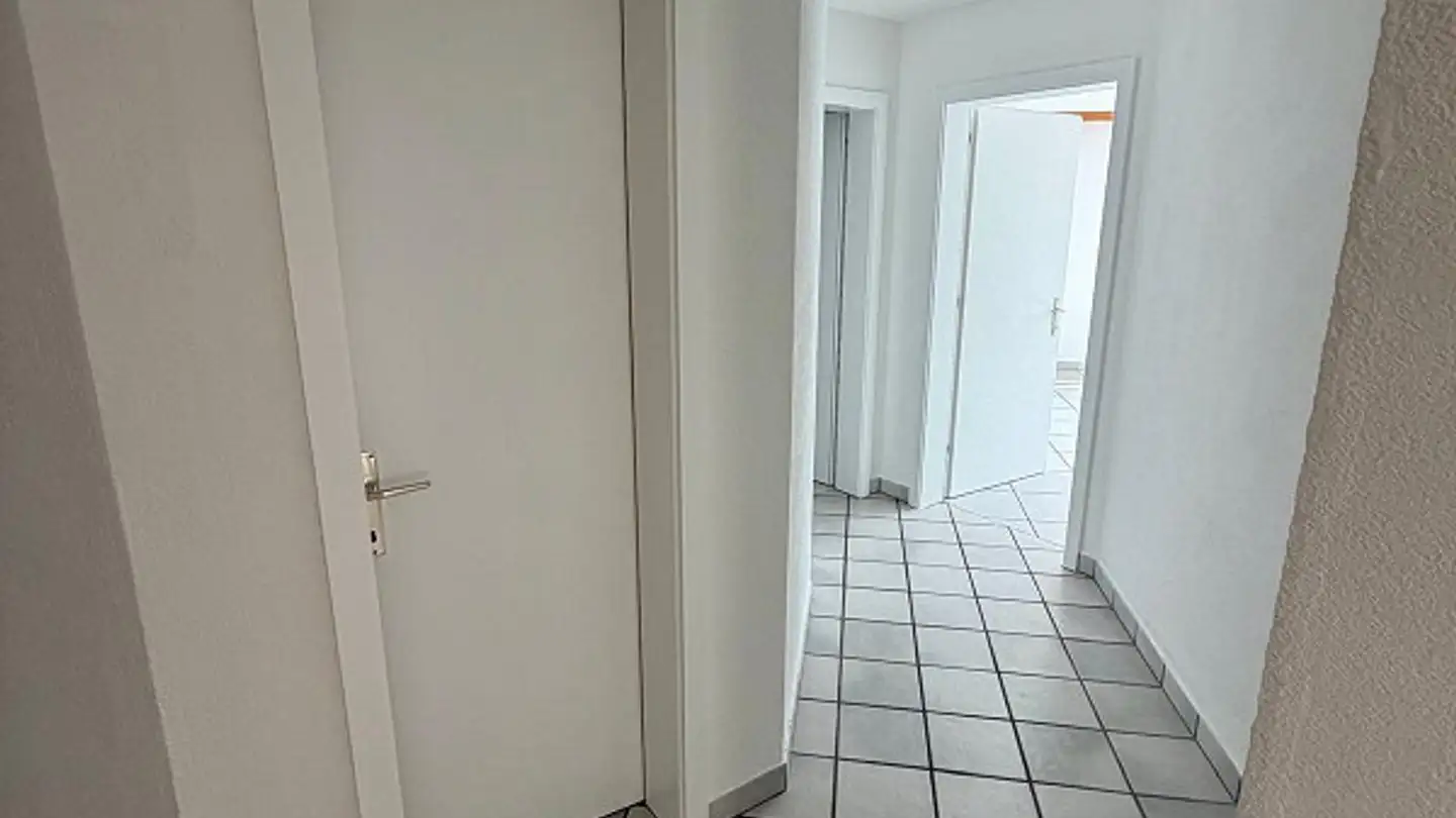 Appartement à louer - Via Caguils 36, 7013 Domat/Ems - Photo 3
