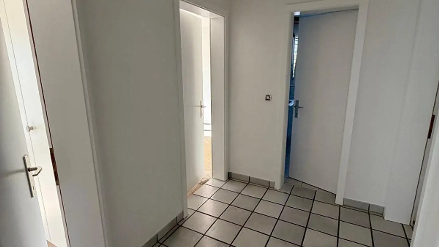 Appartement à louer - Via Caguils 36, 7013 Domat/Ems - Photo 4