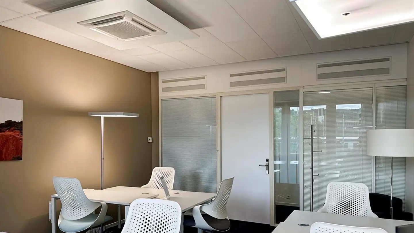 Office space for rent - Dammstrasse 19, 6300 Zug