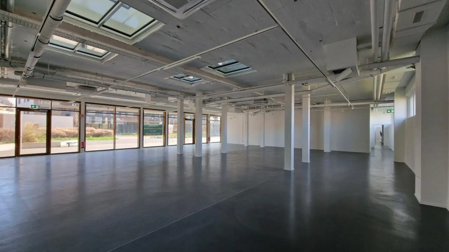 Commercial à louer - Avenue De La Gare, 1022 Chavannes-près-Renens - Photo 2