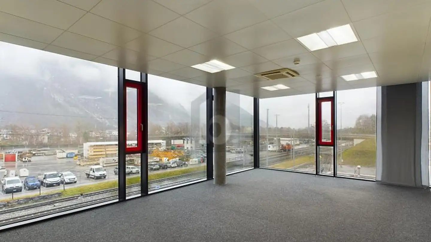 Office space for rent - 7013 Domat/Ems