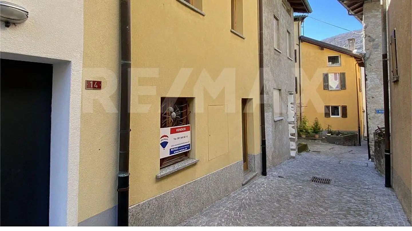 Maison individuelle à vendre - Contrada Torascia 5, 6827 Brusino Arsizio