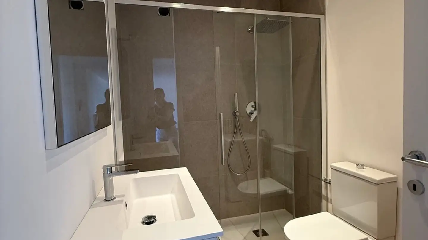 Appartamento in affitto - 6949 Comano - Photo 3