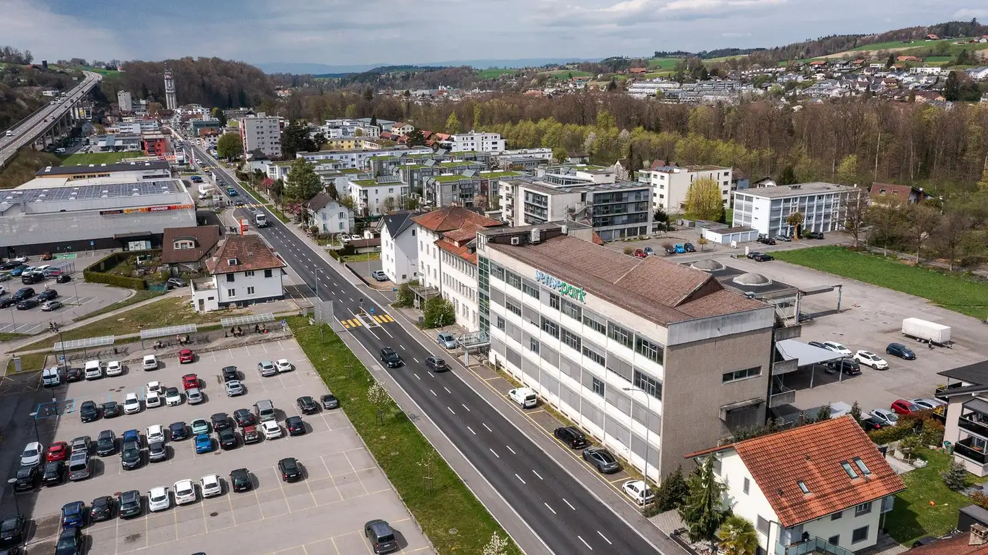 Bürofläche mieten - Bernstrasse 41, 3175 Flamatt - Foto 2
