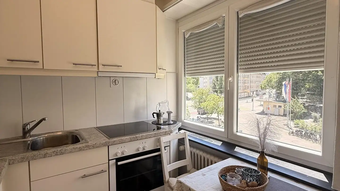 Appartamento in affitto - Felsenrainstrasse 2, 8052 Zürich