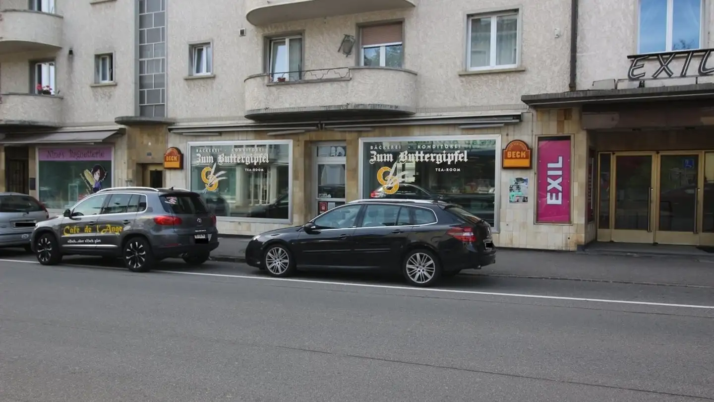 Commercial à louer - Hauptstrasse 19, 3186 Düdingen