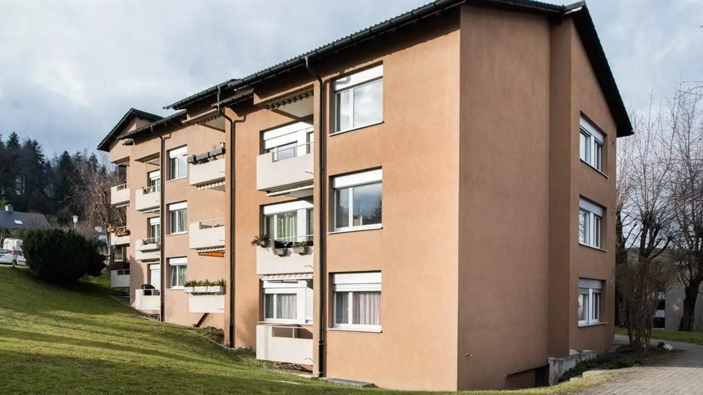 Parcheggio esterno in affitto - Bundtstrasse 17a, 8127 Forch