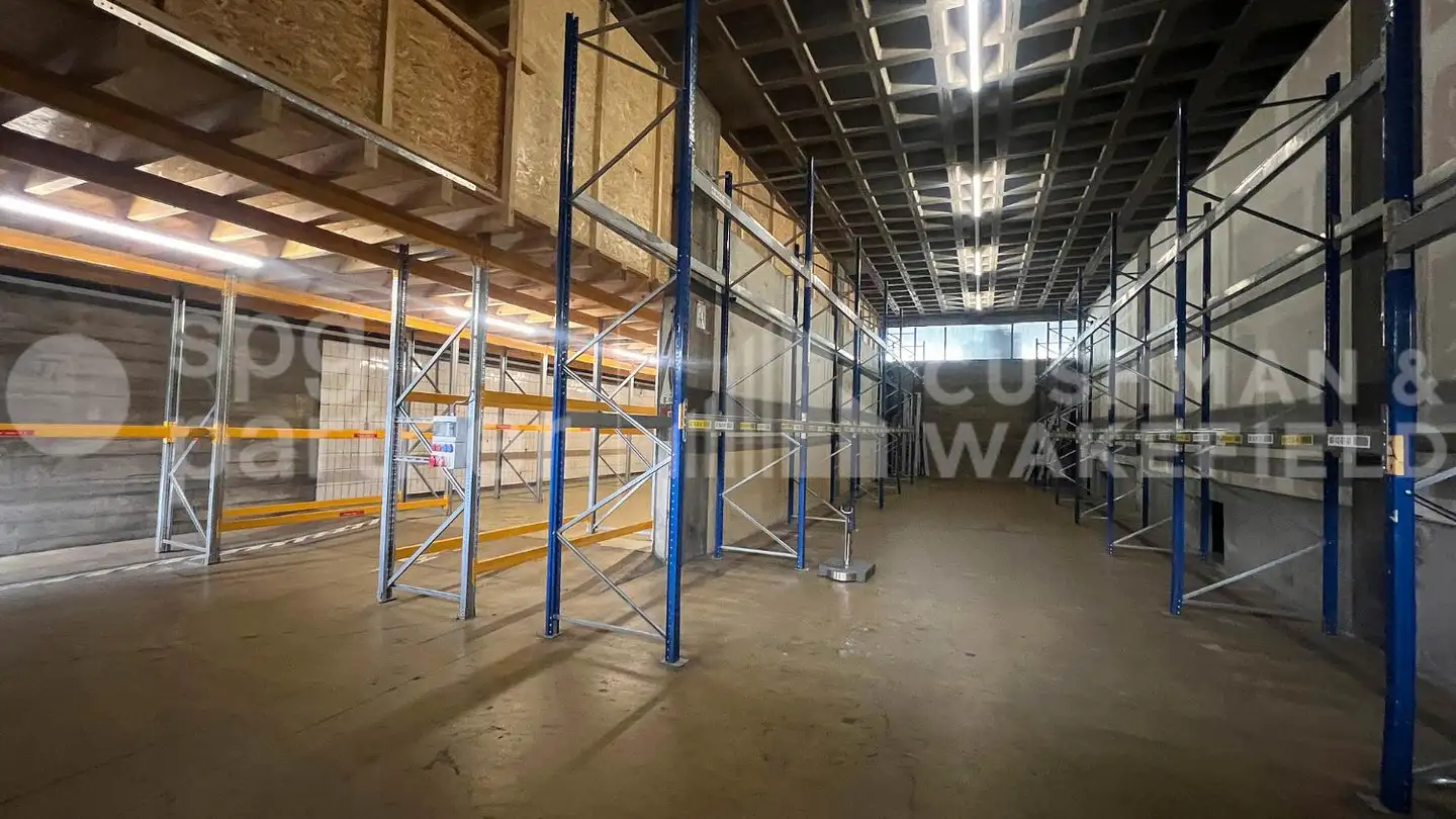 Gewerbe mieten - Route Des Jeunes 23, 1227 Carouge GE - Foto 2