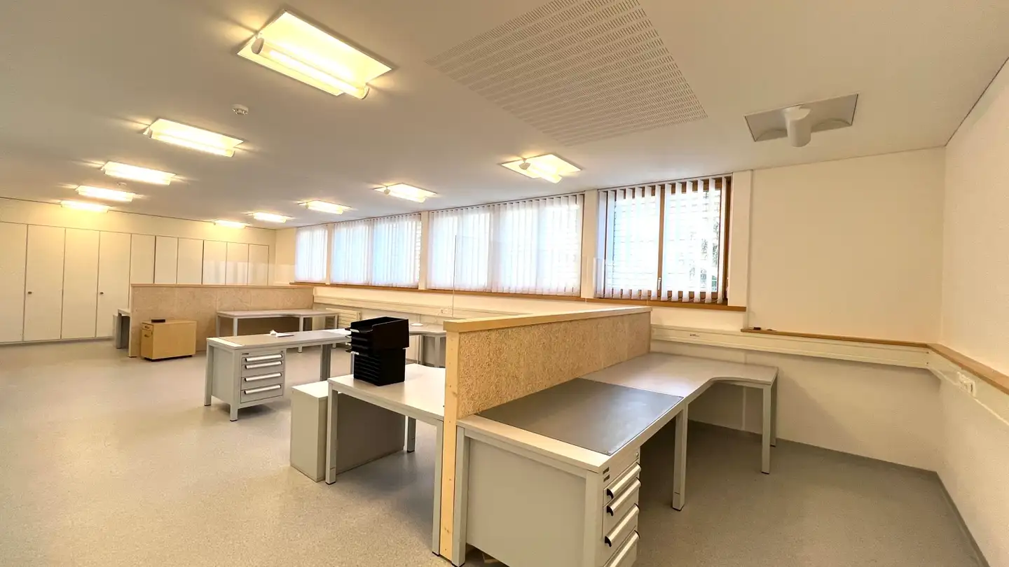 Office space for rent - Obere Strasse 22, 7270 Davos Platz - Photo 2