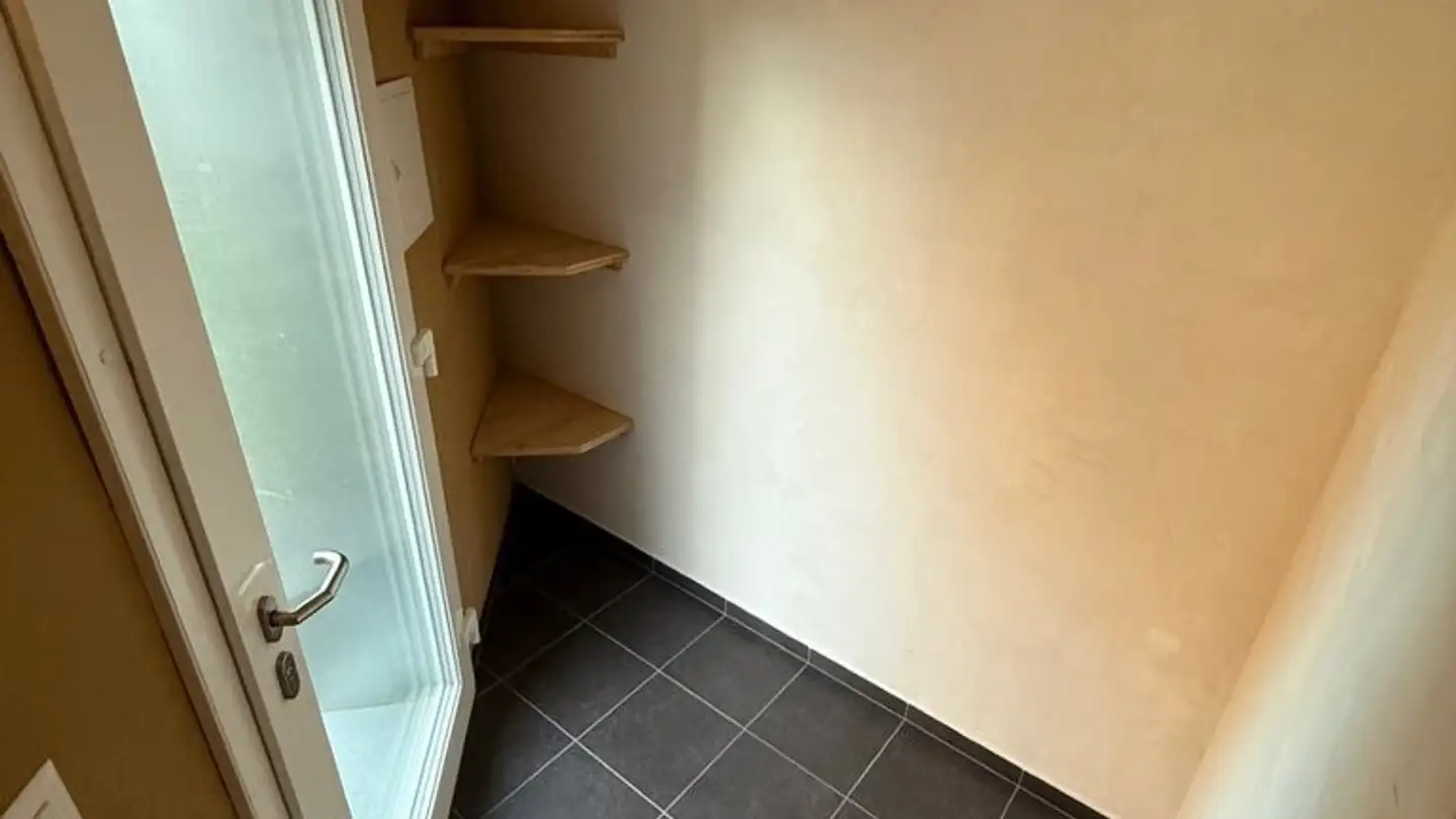 Wohnung mieten - Chemin Du Fontenay 5c, 1400 Yverdon-les-Bains - Foto 2