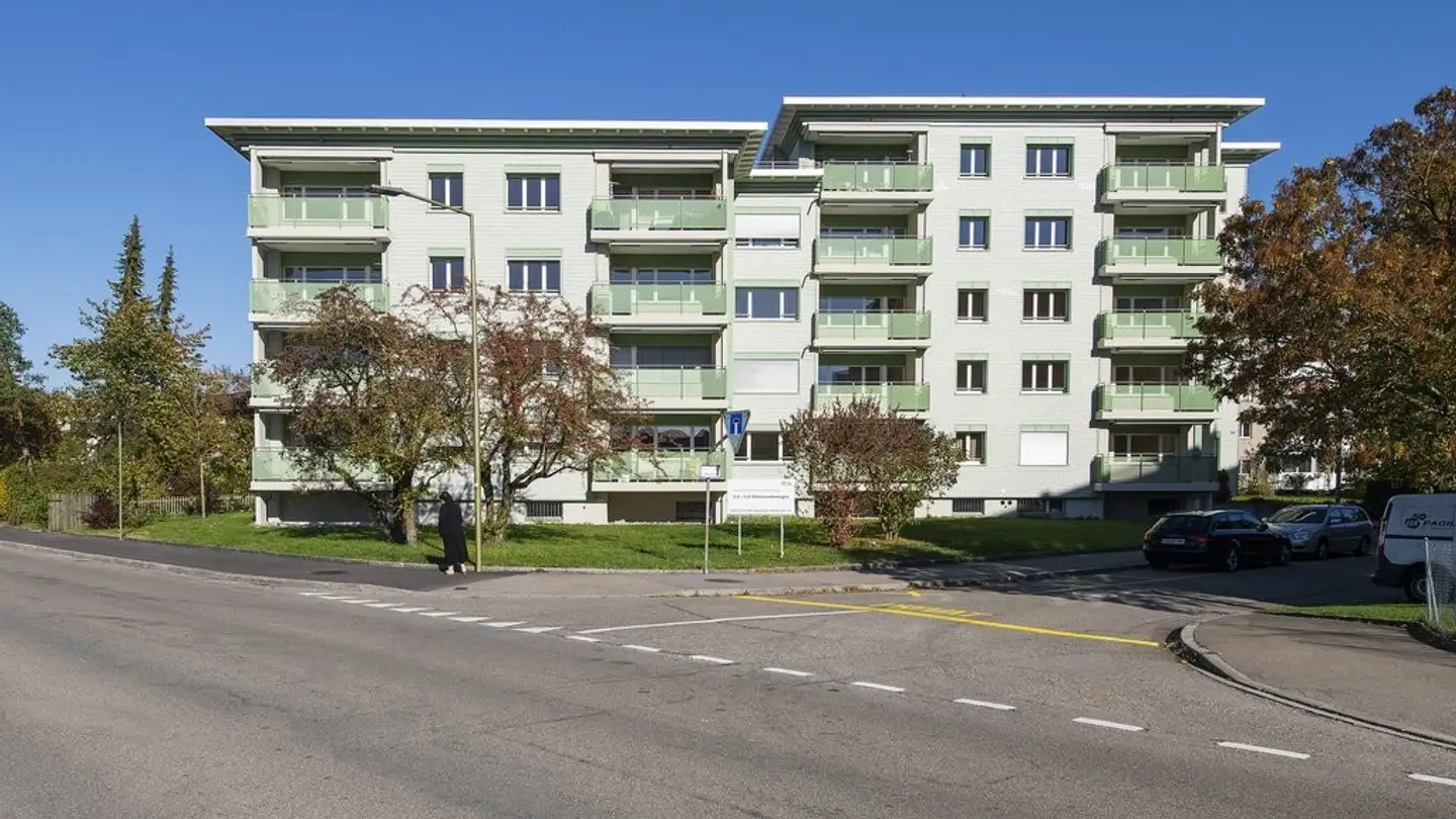Place de parking intérieure pour moto à louer - Reismühlestrasse, 8409 Winterthur