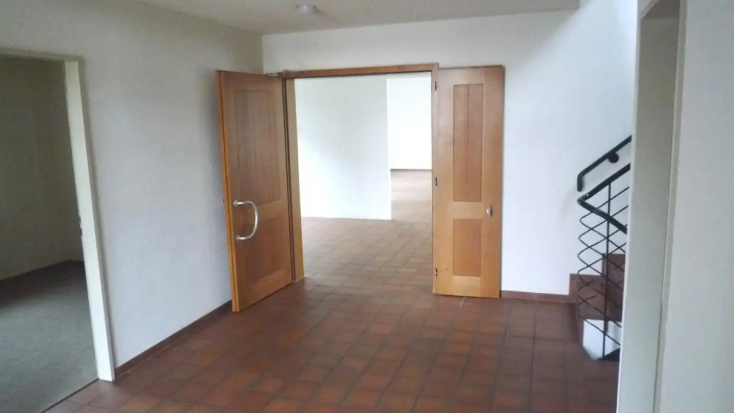 Commercial for rent - Untere Heslibachstrasse 48a, 8700 Küsnacht ZH - Photo 3