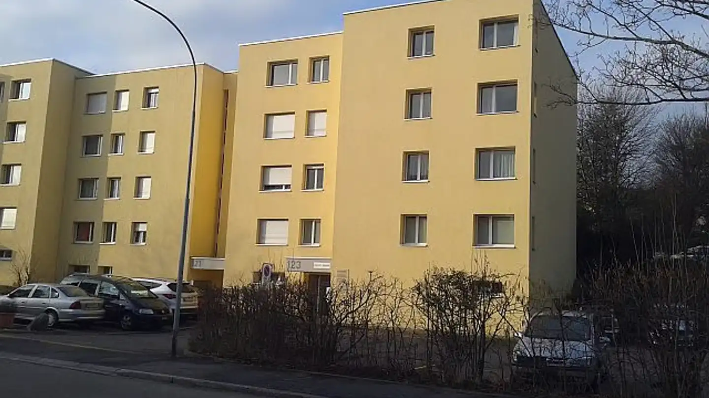 Place de parking souterraine à louer - Tödistrasse 101, 8800 Thalwil