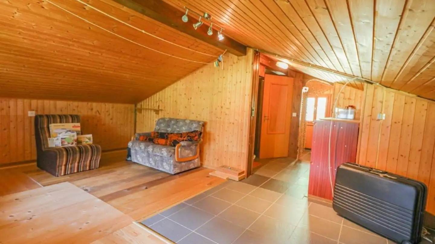 Wohnung mieten - Dorfstrasse 75, 3773 Matten (St. Stephan) - Foto 4