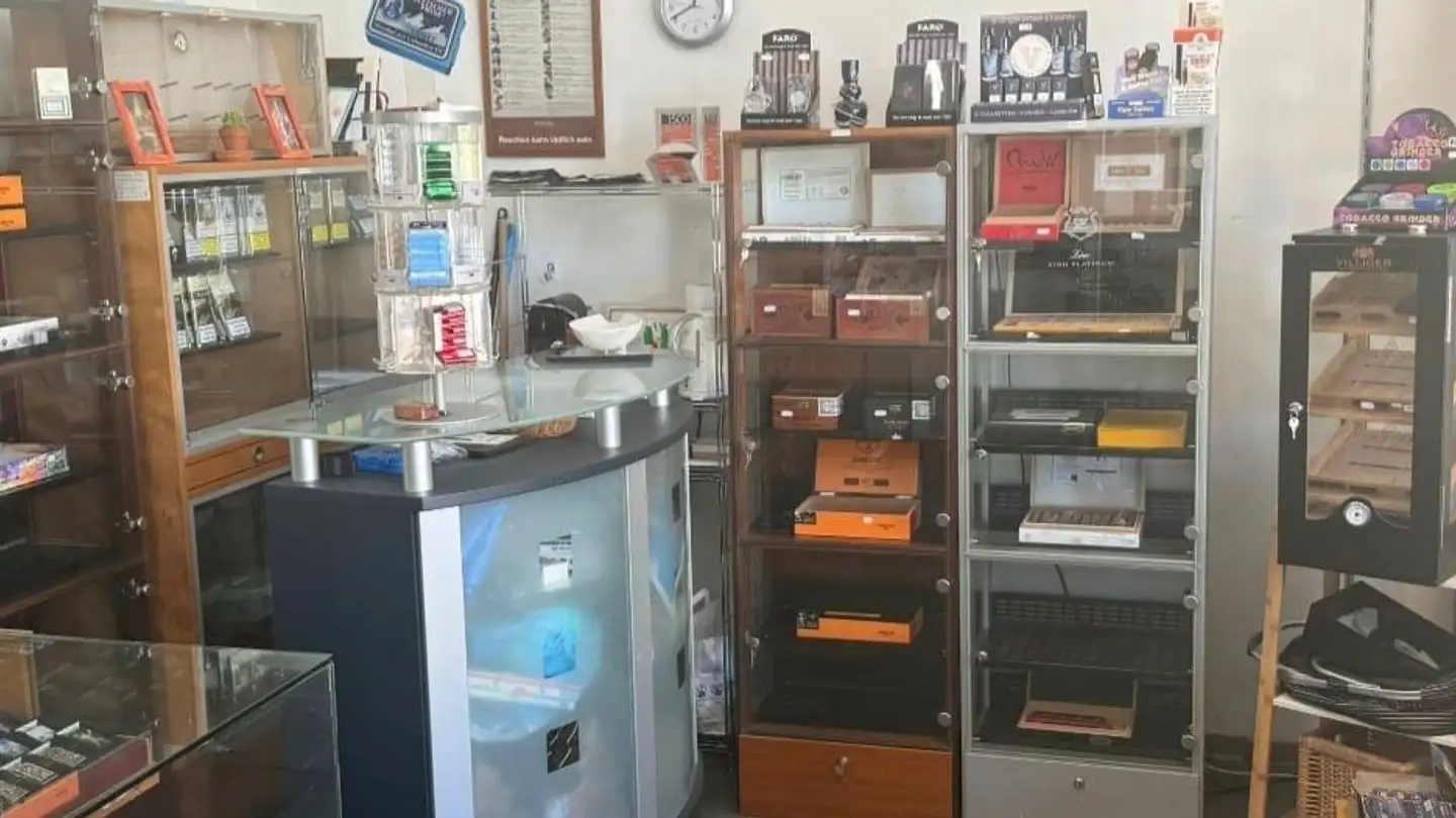 Kiosk kaufen - Zürichstrasse 7, 8610 Uster - Foto 3
