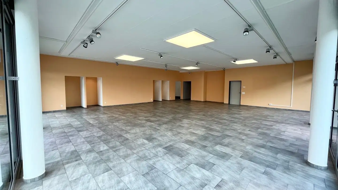 Commerciale in affitto - Wässeristrasse 19, 8340 Hinwil - Photo 4