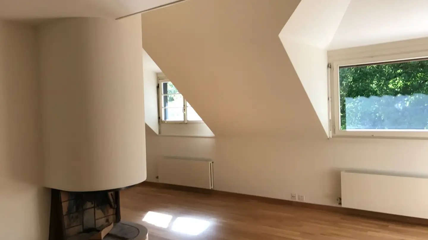 Dachgeschosswohnung mieten - Thiersteinerrain 102, 4059 Basel