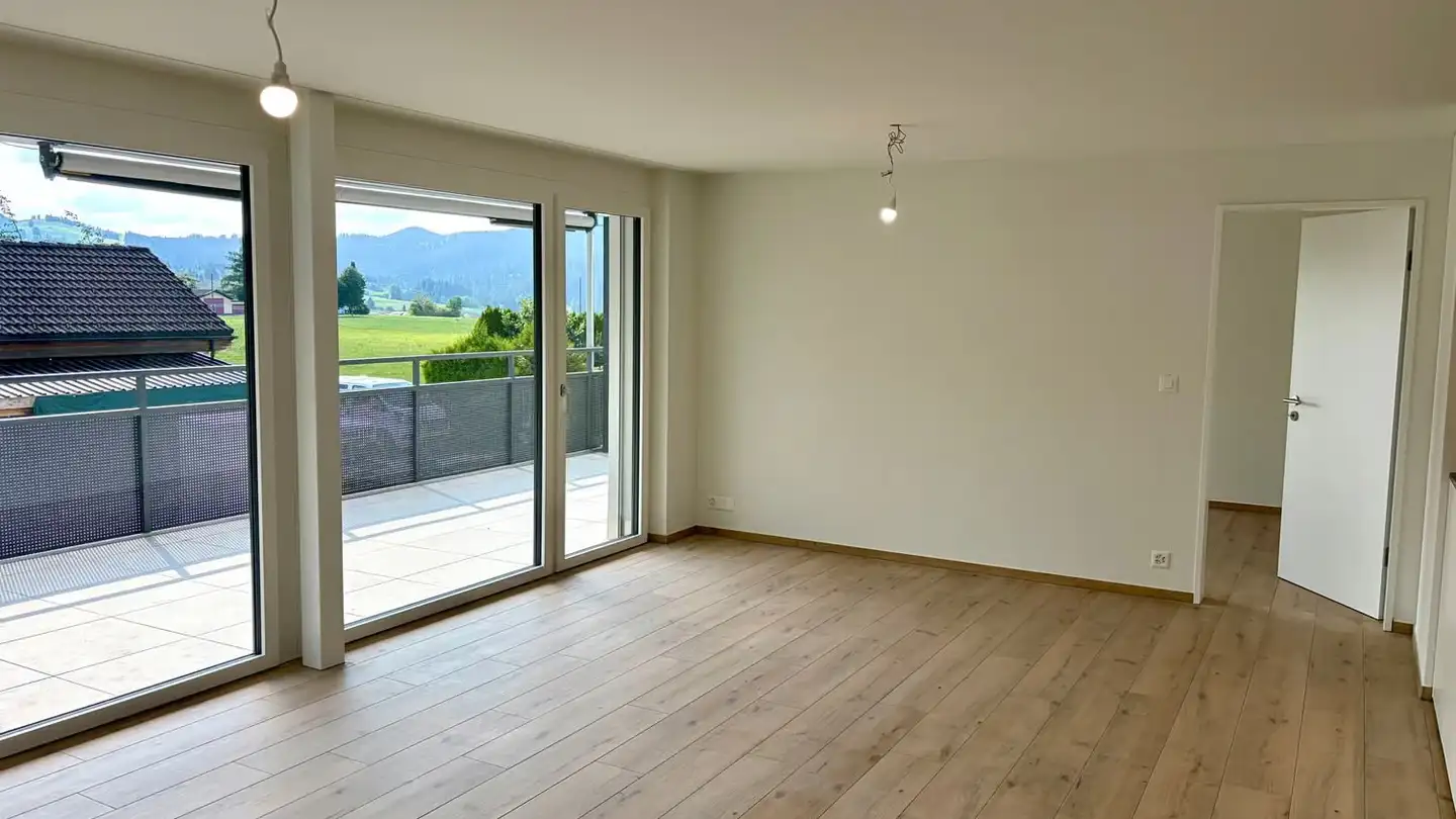 Wohnung mieten - Moosstrasse, 8836 Bennau - Foto 2