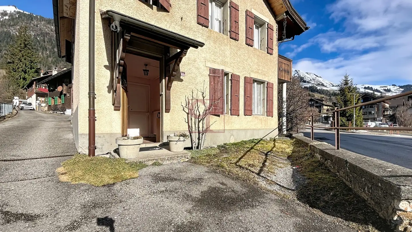 Cave house for sale - 1660 Château-d'Oex