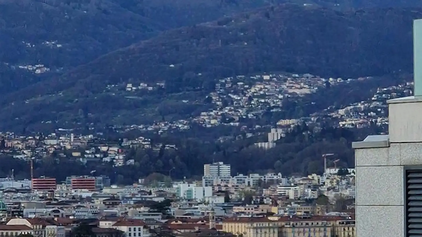 Apartment for rent - Via Franco Zorzi 17a, 6900 Paradiso - Photo 2